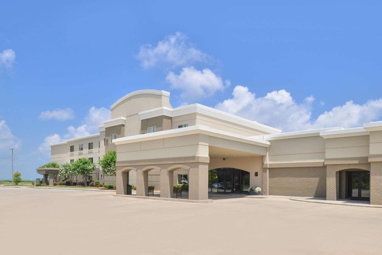 Hotel Vue, Ascend Hotel Collection Natchez Buitenkant foto